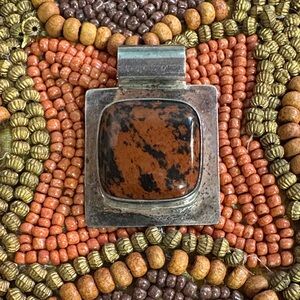 Mahogany Obsidian Silver
Pendant Marked .925 Mexico
20g Handcrafted